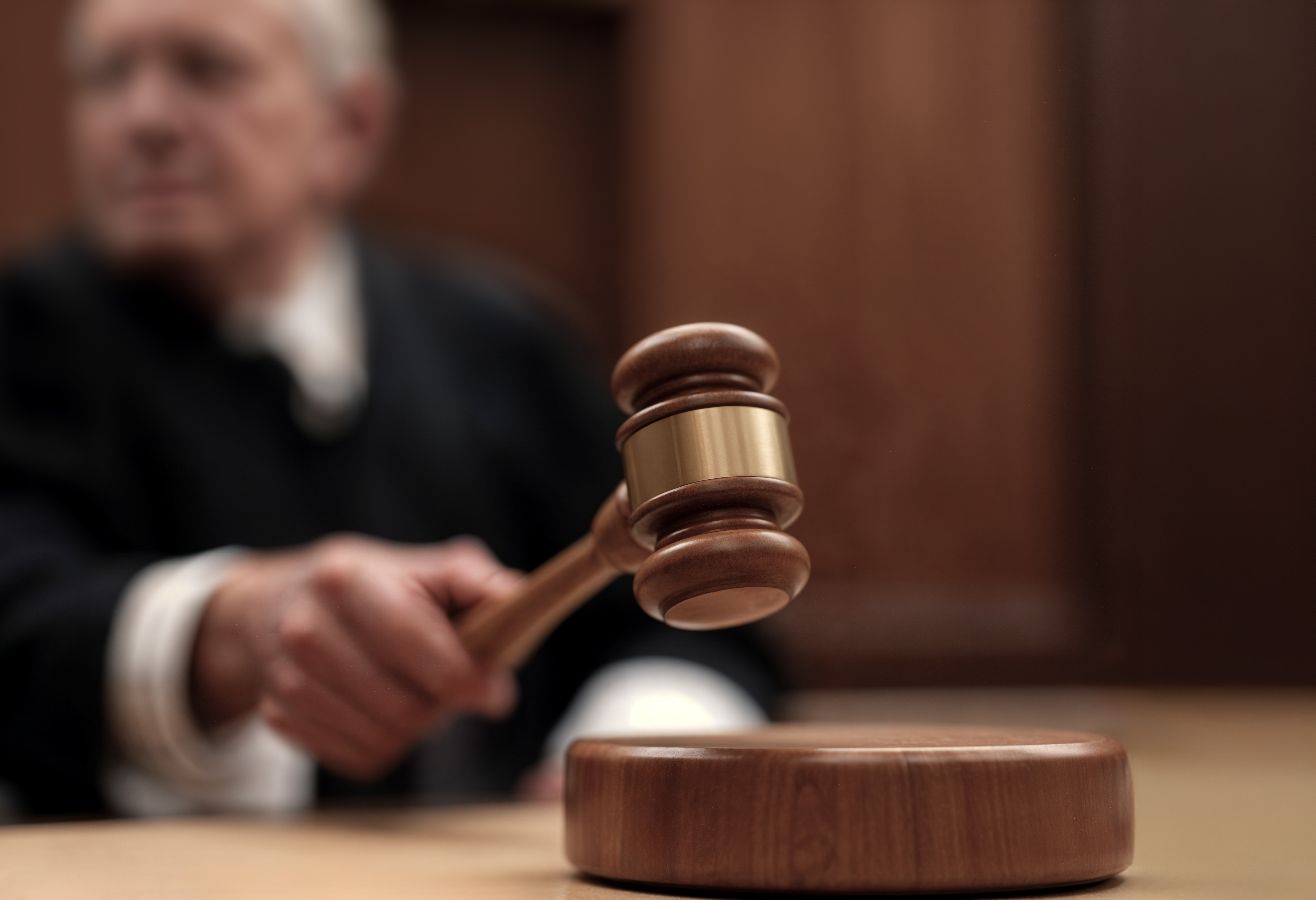 <span id="hs_cos_wrapper_name" class="hs_cos_wrapper hs_cos_wrapper_meta_field hs_cos_wrapper_type_text" style="" data-hs-cos-general-type="meta_field" data-hs-cos-type="text" >Lawyer struck off over role in Plutus Payroll blackmail scheme</span>